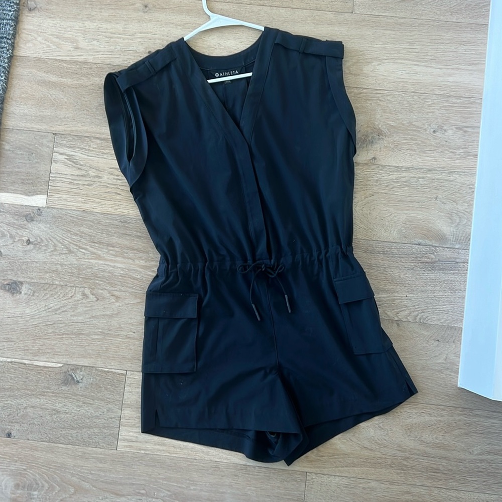 Athleta black size 4 romper